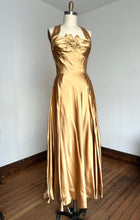 Load image into Gallery viewer, vintage 1950s gold gown {m}