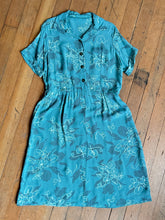 Load image into Gallery viewer, vintage 1940s floral rayon dress {XL/1X}
