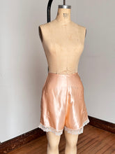 Load image into Gallery viewer, vintage 1940s CC41 tap pants lingerie panties {xs-s}
