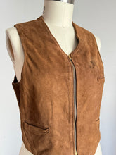 Load image into Gallery viewer, vintage 1940s leather vest {m}