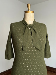 vintage 1950s green knit sweater dress {m-XL}