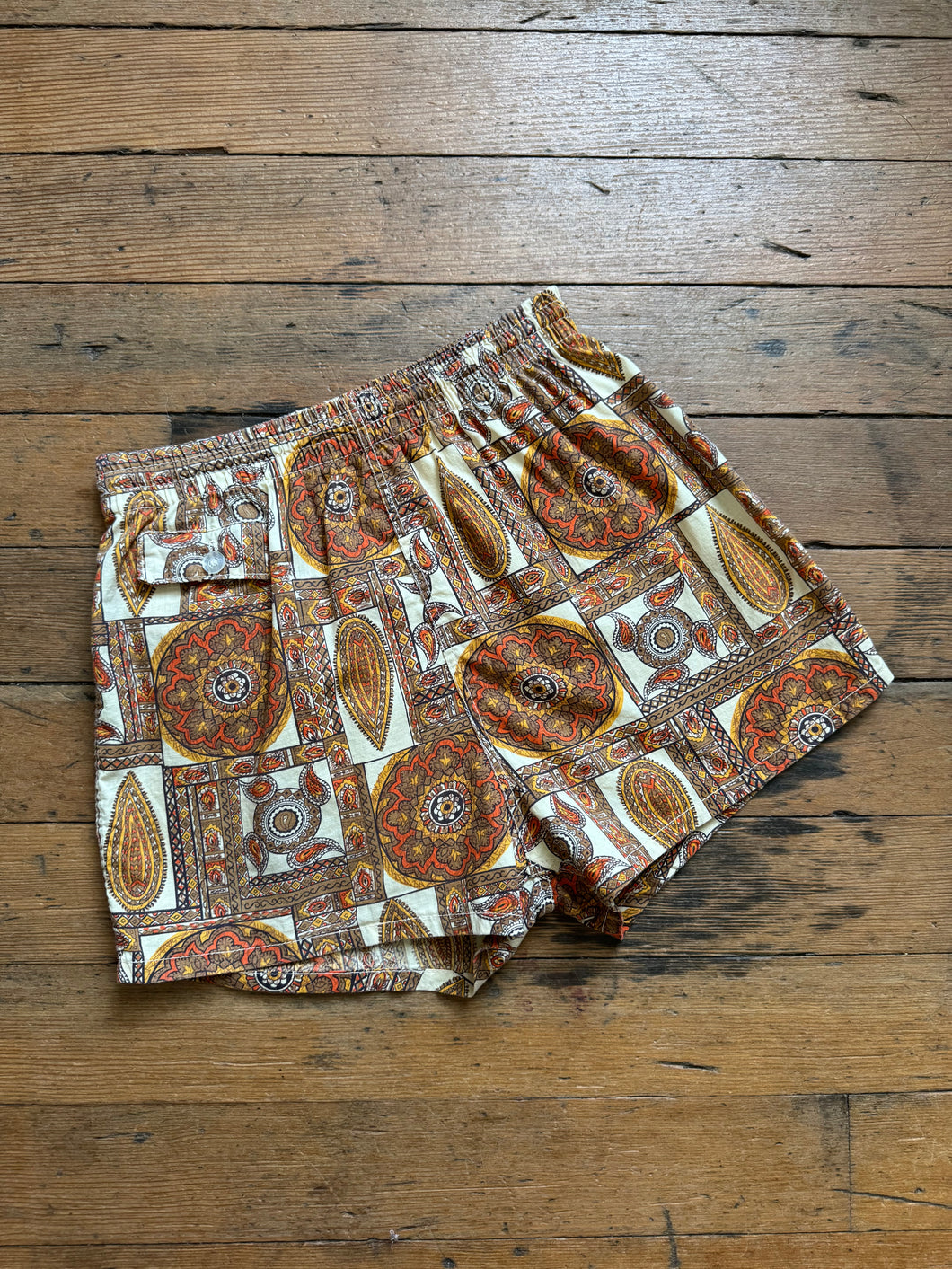 vintage 1960s men’s swim trunks