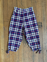 Load image into Gallery viewer, vintage 1950s plaid capri pants {s}