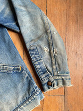 Load image into Gallery viewer, vintage 1970s GWG denim jacket