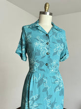 Load image into Gallery viewer, vintage 1940s floral rayon dress {XL/1X}