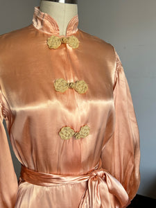 vintage 1940s pink satin dressing gown {s}