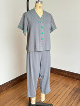 Load image into Gallery viewer, RARE vintage 1940s women’s baseball uniform {xs}