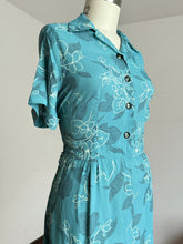 Load image into Gallery viewer, vintage 1940s floral rayon dress {XL/1X}