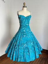 Load image into Gallery viewer, vintage 1950s novelty women print sun dress {s}