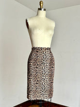 Load image into Gallery viewer, vintage 1950s leopard print corduroy skirt {xs}