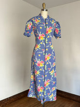 Load image into Gallery viewer, vintage 1930s floral rayon dressing gown {xs}