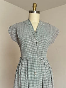 vintage 1940s green gingham dress {s/m} as-is