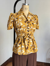 Load image into Gallery viewer, vintage 1930s 40s floral blouse {s}