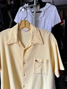 vintage 1950s 60s yellow shirt jac - loop collar