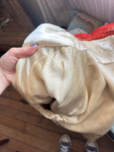 Load image into Gallery viewer, vintage 1930s velvet jacket {xs/s} 30s velvet opera coat