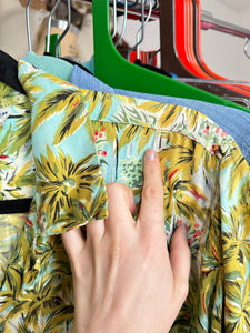 vintage 1950s Hawaiian rayon shirt