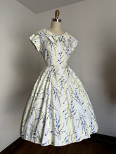 Load image into Gallery viewer, vintage 1950s botanical dress {xs}