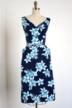 Load image into Gallery viewer, vintage 1950s Alfred Shaheen sun dress