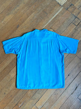 Load image into Gallery viewer, vintage 1950s blue short sleeve button up shirt