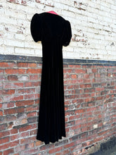 Load image into Gallery viewer, vintage 1930s black velvet gown {xs/s}