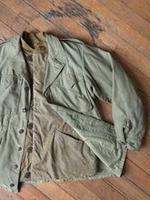 Load image into Gallery viewer, THRASHED vintage 1940s M-43 field jacket set (2pc) jacket and liner