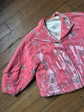 Load image into Gallery viewer, vintage 1940s plush velvet bed jacket {XL}