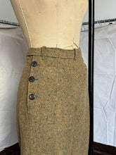 Load image into Gallery viewer, vintage 1920s knickerbockers trousers plus four breeches 30&quot; waist