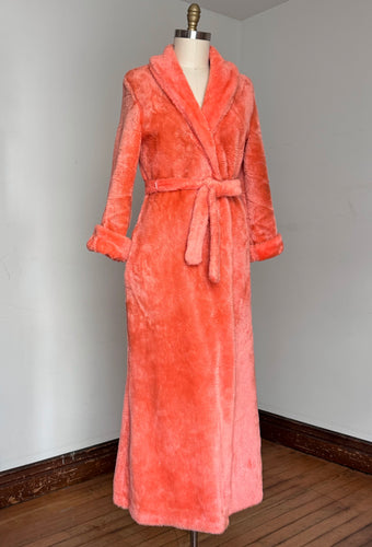 vintage 1960s fuzzy neon robe {L/XL}
