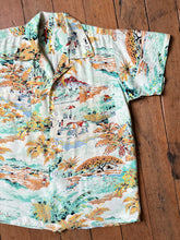 Load image into Gallery viewer, vintage 1950s 60s juniors Hawaiian shirt