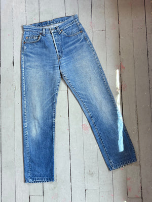 vintage 1980s LEVIS 501s jeans 28”W