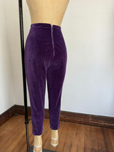 Load image into Gallery viewer, vintage 1950s purple velvet pants {xs}