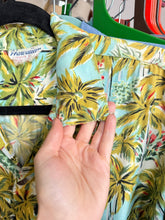 Load image into Gallery viewer, vintage 1950s Hawaiian rayon shirt