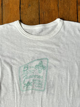 Load image into Gallery viewer, vintage 1967 boy scouts Jamboree t-shirt with a SKUNK
