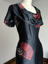 Load image into Gallery viewer, vintage 1940s novelty fan dress {xs}