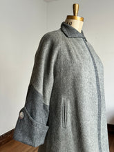 Load image into Gallery viewer, vintage 1950s grey two-tone coat {up to XL}