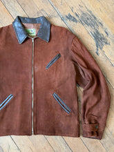 Load image into Gallery viewer, vintage 1940s suede horsehide belted back side synch jacket
