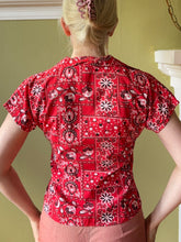 Load image into Gallery viewer, vintage 1950s 60s bandana top {s/m}