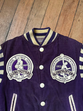 Load image into Gallery viewer, vintage 1950s Globetrotters basketball jacket