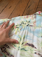 Load image into Gallery viewer, vintage 1950s Hawaiian shirt AS-IS