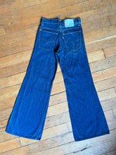 Load image into Gallery viewer, NOS vintage 1970s LEVIS wide leg jeans - JUNIORS