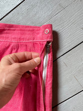 Load image into Gallery viewer, vintage 1950s homemade size zip capris {29”W}