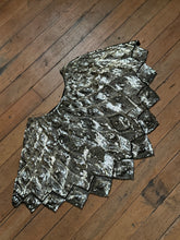 Load image into Gallery viewer, vintage 1930s French sequin cape