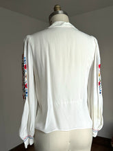 Load image into Gallery viewer, vintage 1940s embroidered folk blouse {m/l}