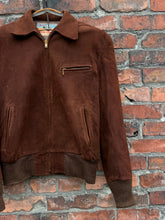 Load image into Gallery viewer, vintage 1940s suede jacket