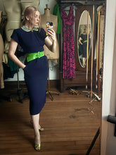 Load image into Gallery viewer, vintage 1940s navy dress {xs}