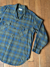 Load image into Gallery viewer, vintage 1950s wool plaid long sleeve button up shirt