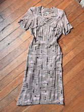 Load image into Gallery viewer, vintage 1940s novelty Giraffe rayon dress {m}