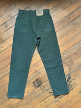 Load image into Gallery viewer, vintage 1990s green LEVIS 550s 28&quot;W