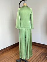 Load image into Gallery viewer, vintage 1930s green art deco pajama set {m}