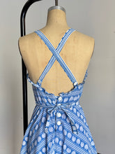 Load image into Gallery viewer, vintage 1940s novelty cotton clamshell swimsuit {s}